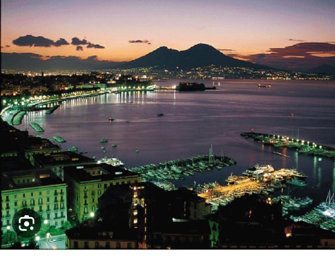 Napoli Sunny Charme公寓 外观 照片